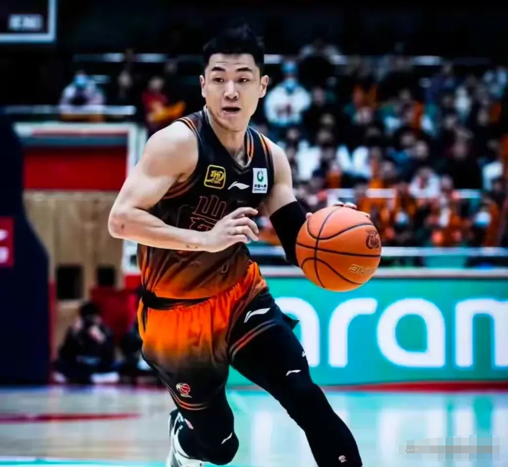 广厦男篮迎德甲关键赛,今夜官宣签约,目标明确,资深球员宣示担当(广厦男篮最新引援消息) 广厦男篮迎德甲关键赛,今夜官宣签约,目标明确,资深球员宣示担当(广厦男篮最新引援消息)